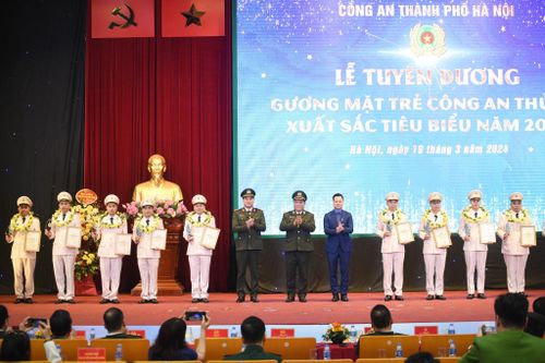 Sáng tạo áp dụng công nghệ số hóa vào nhiệm vụ tham mưu