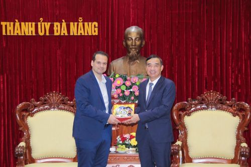 Thượng Nghị sỹ, Ủy viên Bộ Chính trị Đảng Cộng sản Pháp Jérémy Bacchi sẵn sàng hỗ trợ, hợp tác với Đà Nẵng