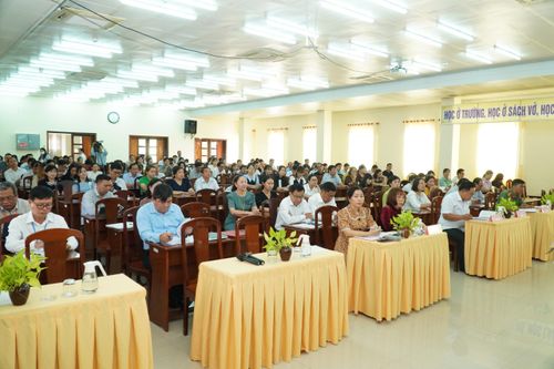 Cần Thơ tăng cường quản lý TT ngoại ngữ, dịch vụ tư vấn du học, kỹ năng sống