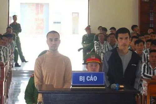 Xét xử lưu động 2 phạm nhân trốn trại