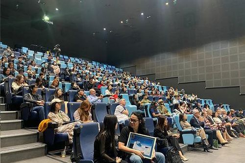 Ngày mở màn Tuần lễ Phim quốc tế về thiên nhiên thu hút hơn 300 khán giả