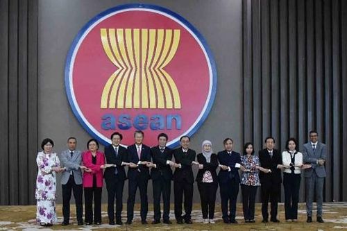Đại sứ Nguyễn Hải Bằng đồng chủ trì cuộc họp Ủy ban hợp tác chung ASEAN-Hàn Quốc