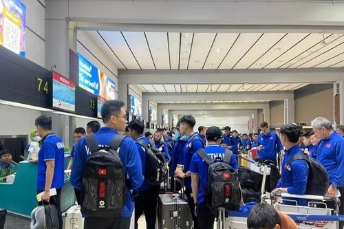 Vòng loại World Cup 2026: Đội tuyển Việt Nam rời Indonesia trở về nước