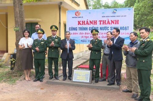 Nghĩa tình Cam Lộ với chiến sĩ biên cương