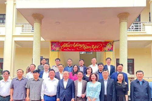 Đảng bộ Bộ Tư pháp thăm và làm việc tại huyện Yên Mô (Ninh Bình)