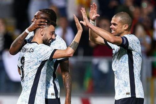 Vắng siêu sao Ronaldo, Bồ Đào Nha vẫn thắng đậm Thụy Điển