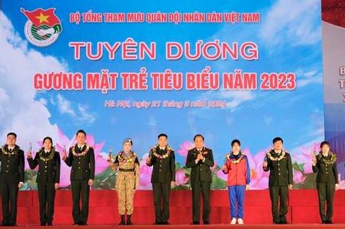 Tuyên dương Gương mặt trẻ tiêu biểu Bộ Tổng tham mưu
