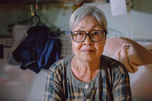 Nghệ sĩ Trang Thanh Xuân tuổi 71 sống nghèo khó, cô độc trong căn trọ 14m2