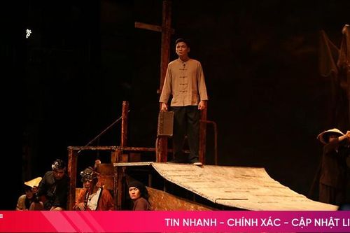 'Sống mãi tuổi 17' - vở kịch truyền cảm hứng cho tuổi trẻ Hà Tĩnh