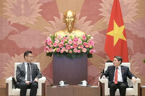 Quốc hội Việt Nam sẵn sàng chia sẻ kinh nghiệm đổi mới giáo dục với Philippines
