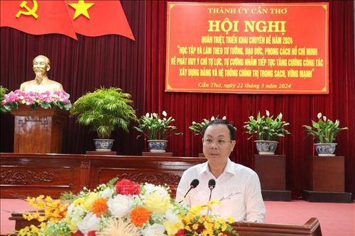 Tạo chuyển biến mạnh mẽ trong học và làm theo Bác