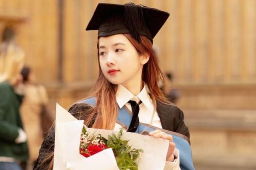 Tất cả sinh viên Đại học Thanh Hoa đều sang nước ngoài hoặc làm CEO thành đạt? Thống kê cụ thể làm rõ lời đồn lâu năm