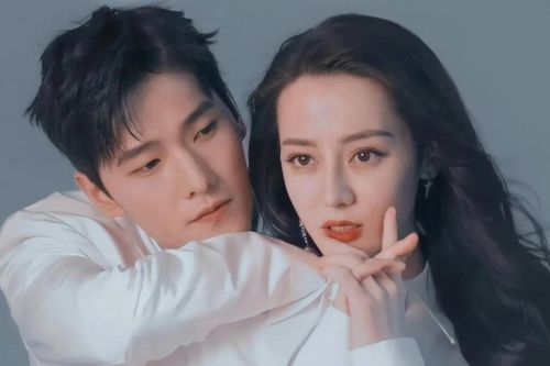 Không phải Địch Lệ Nhiệt Ba, Dương Dương thông báo tin trọng đại với bạn gái kém 6 tuổi