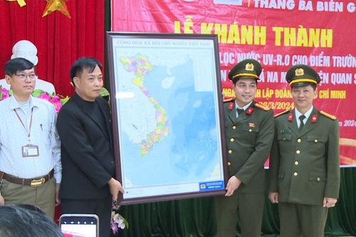 Nghĩa tình biên giới tháng ba