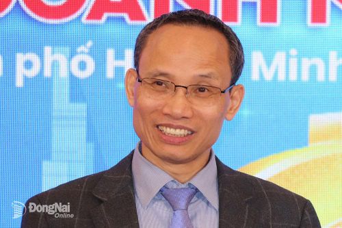 Tiến sĩ Cấn Văn Lực, thành viên Hội đồng Tư vấn chính sách tài chính - tiền tệ quốc gia: Kinh tế năm 2024 trước cơ hội và thách thức