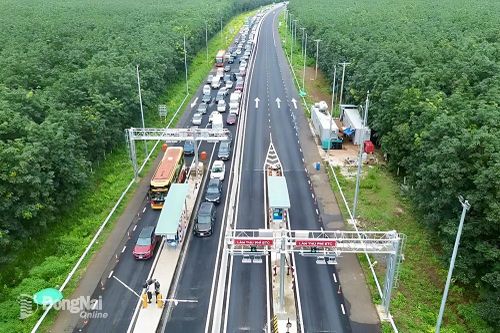 Gỡ 'nghẽn' cho các cửa ngõ qua Đồng Nai (Bài 1)