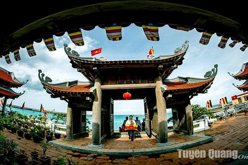 Những ngôi chùa ở Trường Sa