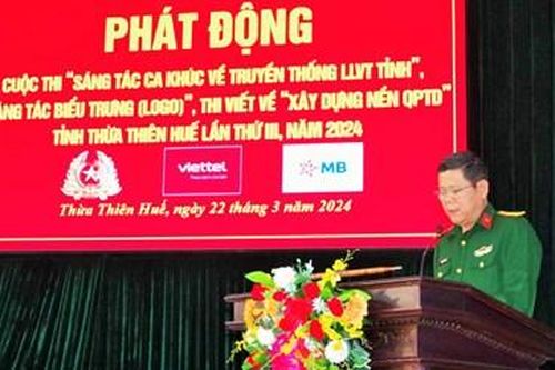 'Sáng tác biểu trưng', ca khúc truyền thống và thi viết 'Xây dựng nền Quốc phòng toàn dân'