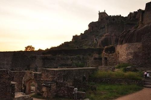 Hoàng hôn ở pháo đài Golconda