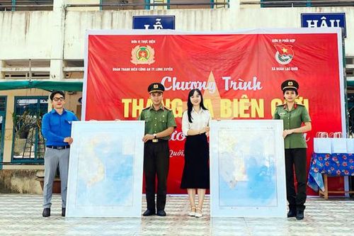 Tuổi trẻ Công an TP Long Xuyên với chương trình 'Tháng Ba biên giới - Biên cương Tổ quốc tôi'