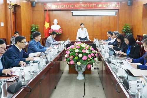 Thẩm tra các hồ sơ dự thảo nghị quyết trình tại Kỳ họp thứ 18 (chuyên đề) HĐND tỉnh
