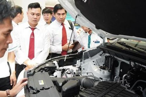 Vinasun taxi đầu tư 550 xe Toyota Hybrid, góp phần bảo vệ môi trường