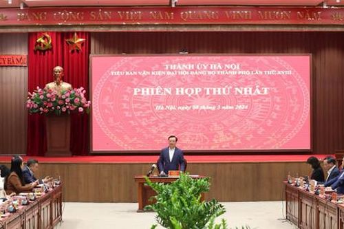 Triển khai xây dựng dự thảo Văn kiện Đại hội lần thứ XVIII Đảng bộ thành phố Hà Nội