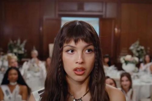Olivia Rodrigo khoe tạo hình cực chất trong MV mới, vẫn tiếp tục hát về tình cũ