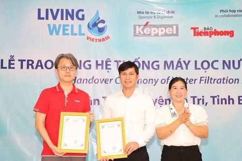 Đưa nước sạch đến gần 20.000 người dân vùng hạn, mặn tại tỉnh Bến Tre - Trà Vinh
