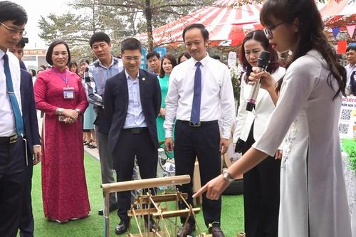 Ba Vì: ngành giáo dục tích cực ứng dụng CNTT trong giảng dạy