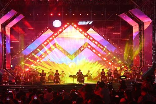 Bùng nổ đêm khai mạc Amazing Bình Định Fest 2024