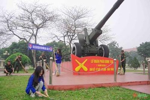 Tuổi trẻ Lữ đoàn 168 (Quân khu 2) hưởng ứng các hoạt động trong Tháng Thanh niên