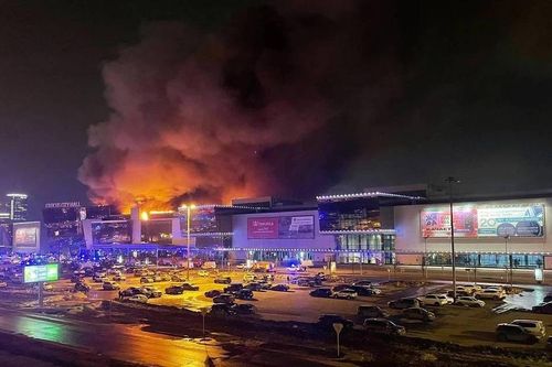 Tấn công tại Moscow, hơn 200 người thương vong