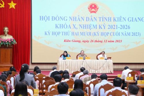9 cán bộ cấp tỉnh, huyện có hơn 50% số phiếu 'tín nhiệm thấp'