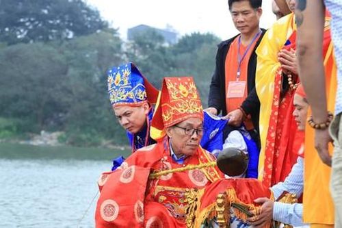 Lễ hội rước nước làng gốm Bát Tràng