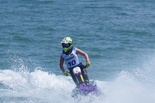 Bùng nổ cảm xúc với Giải đua môtô nước Aquabike World Championship tại Bình Định
