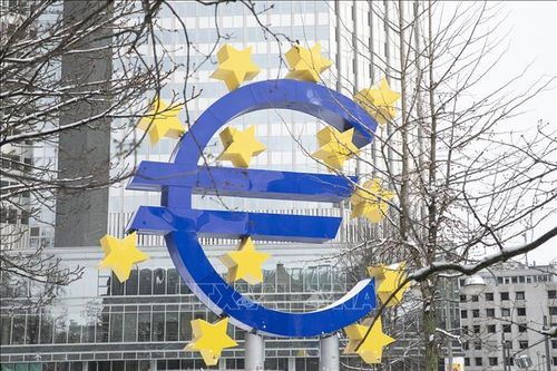 EU thắt chặt tài chính đối với Khu vực Kinh tế châu Âu