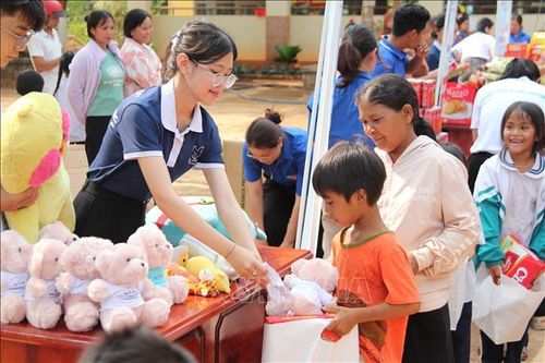 Sôi nổi các hoạt động 'Tháng Ba biên giới' tại Gia Lai