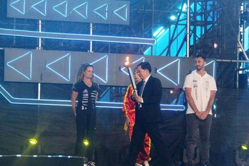 Bí thư tỉnh ủy thắp đuốc khai mạc Amazing Bình Định Fest 2024