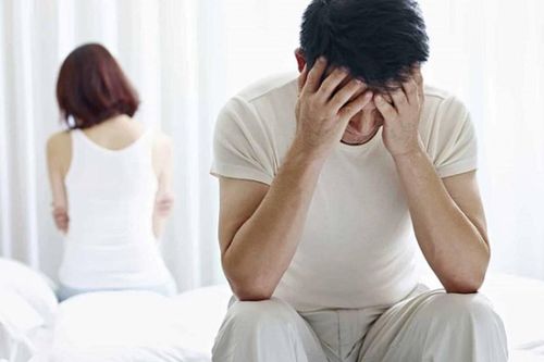 Chồng liên tục đay nghiến quá khứ, tôi đưa con đi xét nghiệm ADN rồi ly hôn dù chồng van xin tha thứ
