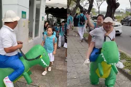 Xúc động câu chuyện người cha mang đồ khủng long đón con gái tan học viral khắp Tiktok