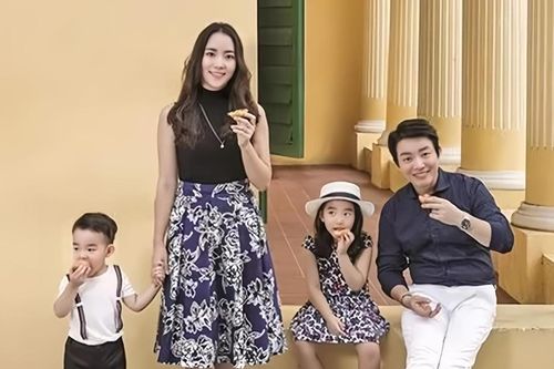 Vợ sao nam đình đám cầu xin ly hôn sau 14 năm, tiết lộ bị chồng đuổi khỏi nhà