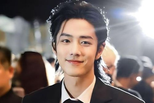 Tiêu Chiến bất ngờ bị đạo diễn cấm cười trên phim trường Tàng Hải Truyện