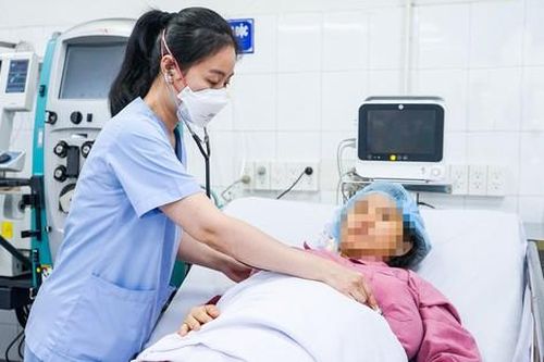 Cứu sống sản phụ mắc hội chứng hiếm gặp
