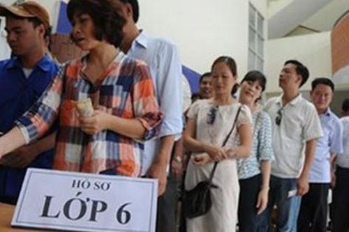 Hà Nội: Các trường không được phép thu phí 'giữ chỗ' hay các khoản thu gây bức xúc dư luận