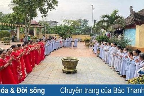Nô nức lễ hội chùa Vồm