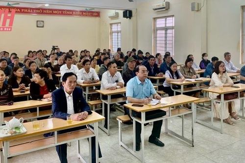Tuyên truyền, vận động nông dân xử lý rác thải thân thiện với môi trường