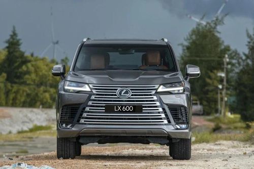 Toyota Việt Nam triệu hồi hàng loạt xe Land Cruiser và Lexus do lỗi hộp số