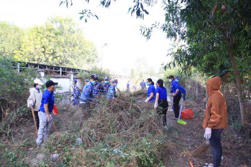 Tuổi trẻ Lữ đoàn 162, Vùng 4 Hải quân: Tổ chức hoạt động 'Ngày thứ Bảy tình nguyện'