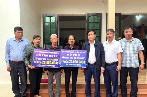 Phấn đấu hoàn thành 160 nhà 'Đại đoàn kết'